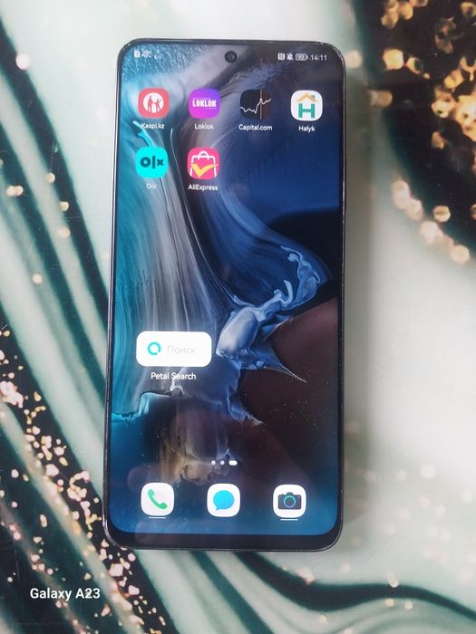 Телефон HUAWEI сатылыды память 128 гб