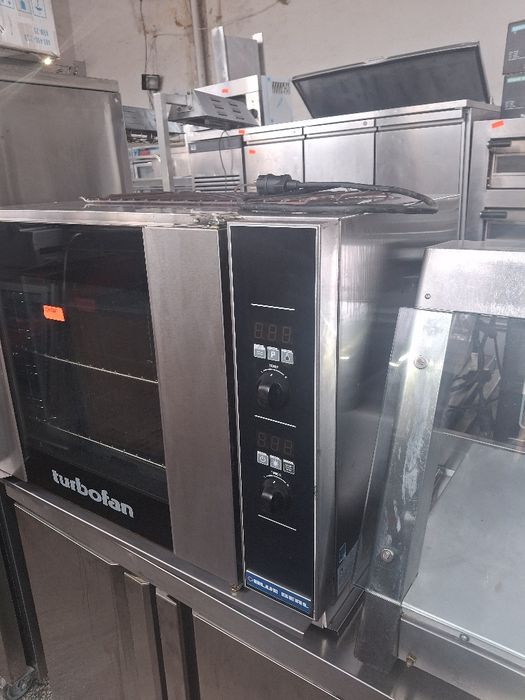 Фурна конвекторна с грил TURBOFAN