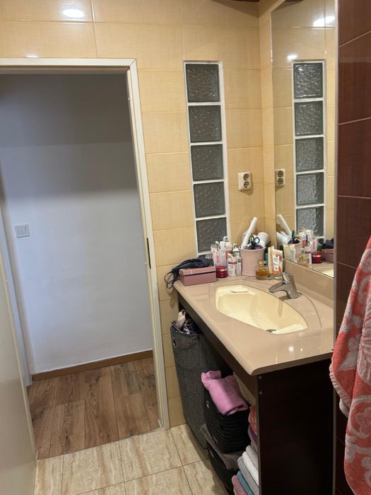 Apartament de vânzare