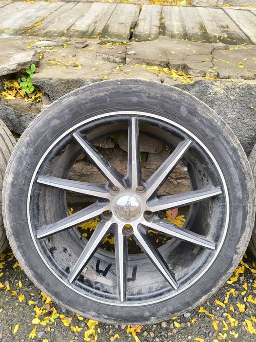 Диски б/у R17 не
варинные, есть незначит царапины под