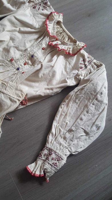 Costum popular foarte vechi  - mărimea S