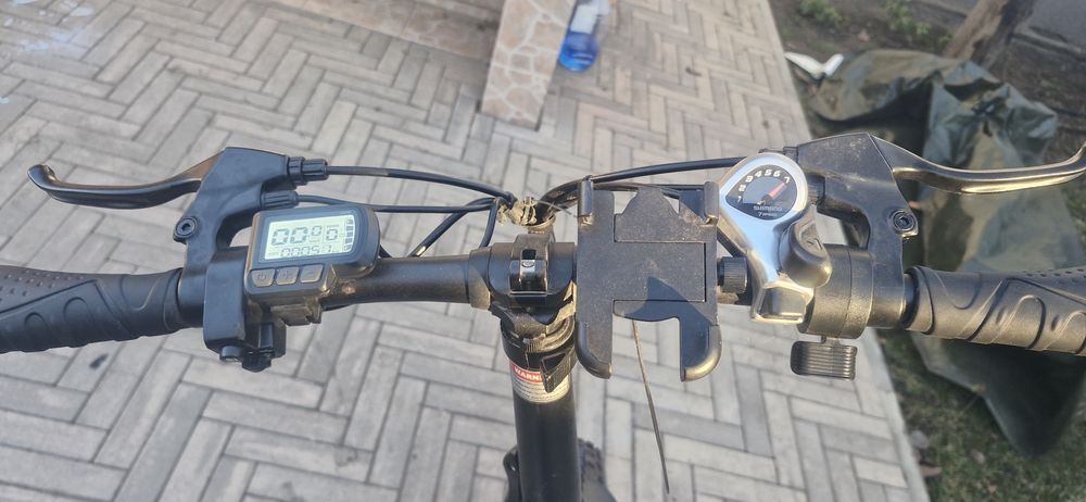 Bicicleta electrica Noua
