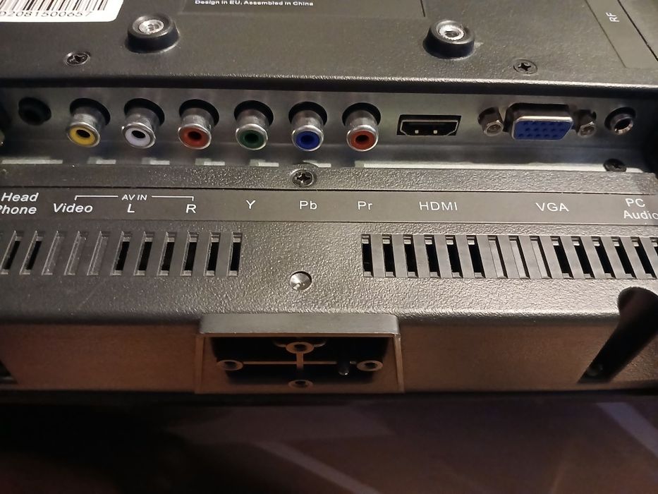 Vand televizor led Utok