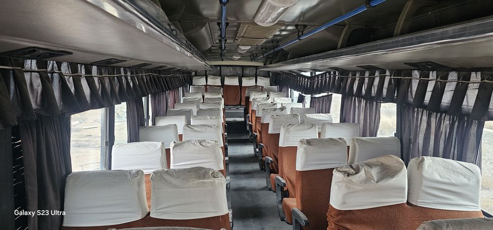 Hunday avtobus sotiladi