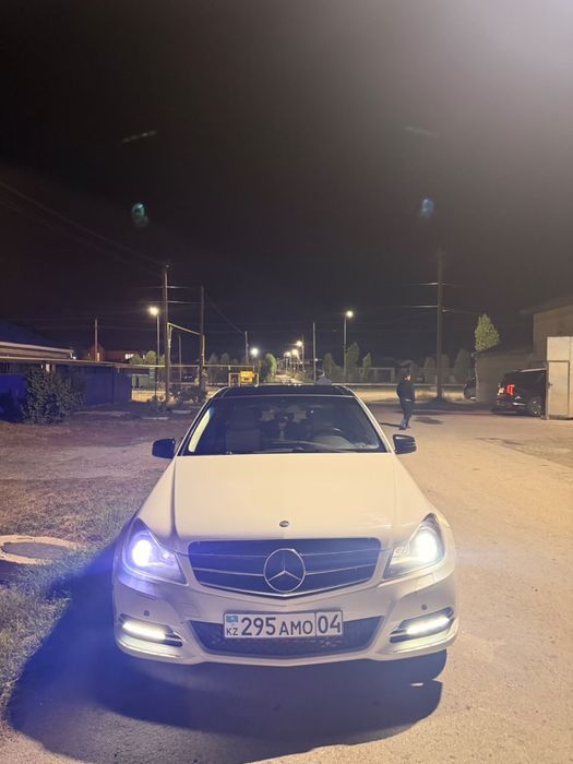 В продаже Mersedes Benz c-шка