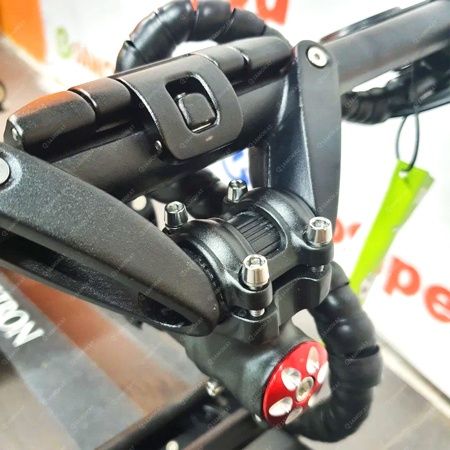 Продаю электросамокат ULTRON T11 PLUS полноприводный мошьный