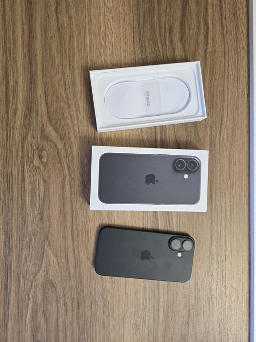 Продам iPhone 16 256 Гб