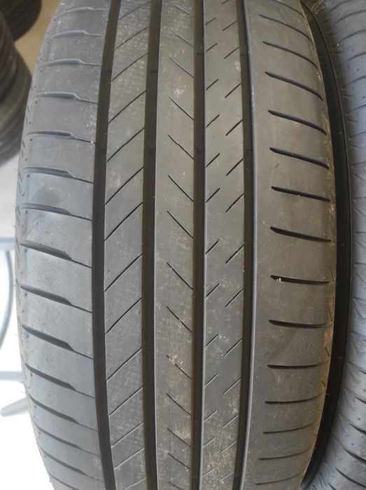 235/55/19 Bridgestone