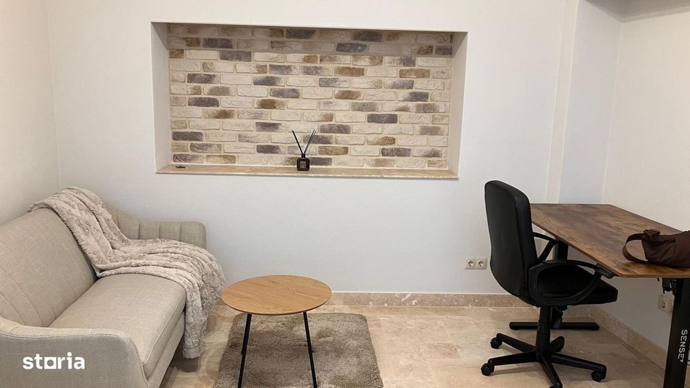 Prima inchiriere! Apartament cu 2 camere, ultrafinisat, Centru!