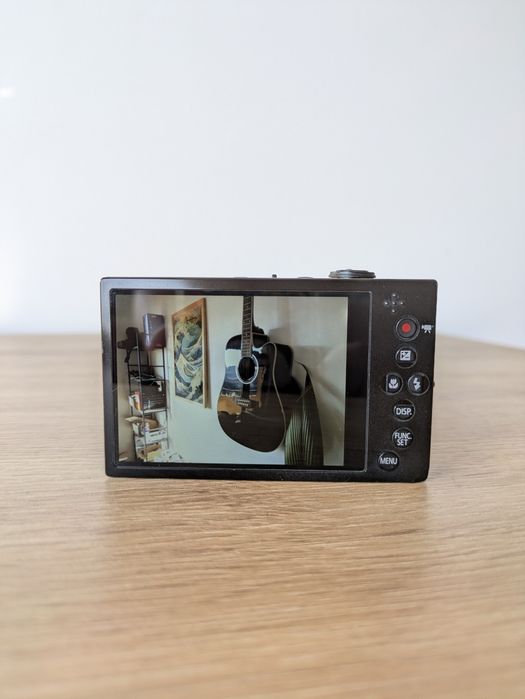 Canon IXUS 500 HS - УНИКАЛНИ СНИМКИ Дигитален Фотоапарат в Отлично състояние