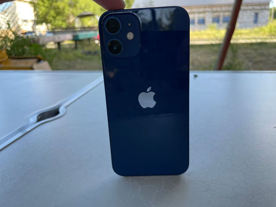 Обменяю iPhone 12 mini blue 128GB