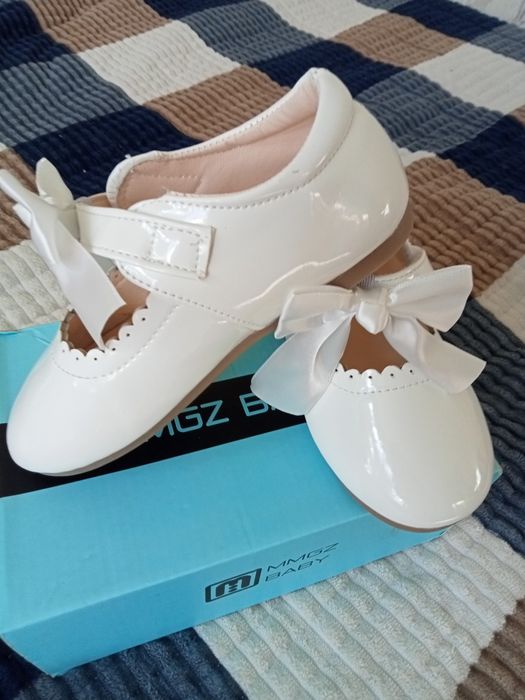 Продам платье и туфельки