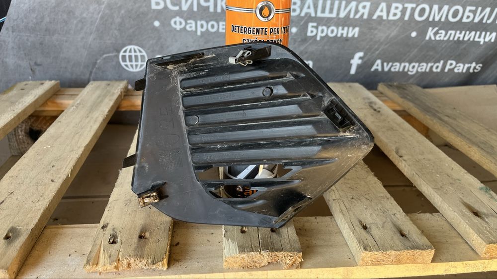 Лява решетка за предна броня Peugeot 3008 (2016-2024)