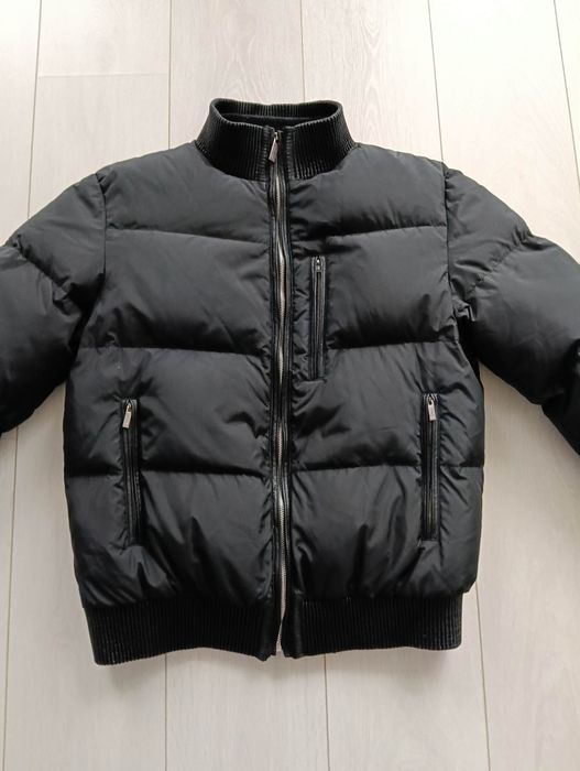 Мъжко яке ARMANI 80€ (м)