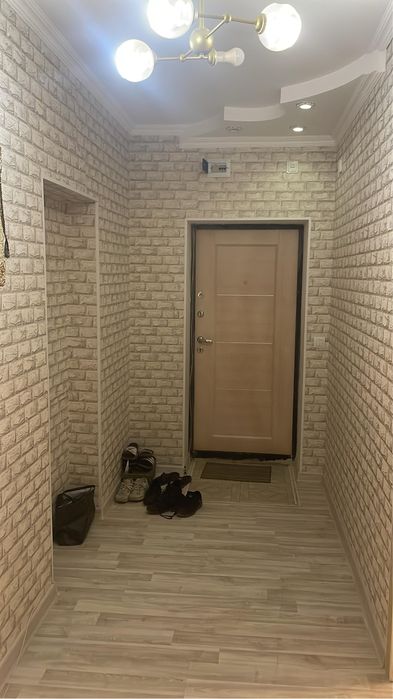 Продаю 2-х комн квартиру