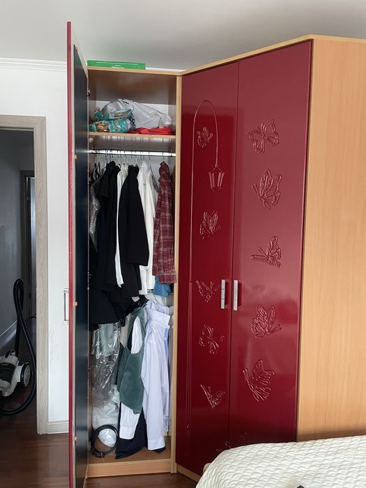 Продам два шкафа