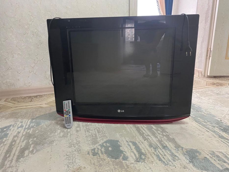 Продам телевизор