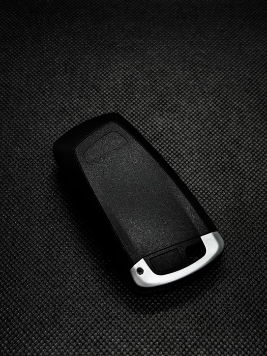 Carcasă cheie BMW – compatibilă cu modele Seria F (4 butoane)