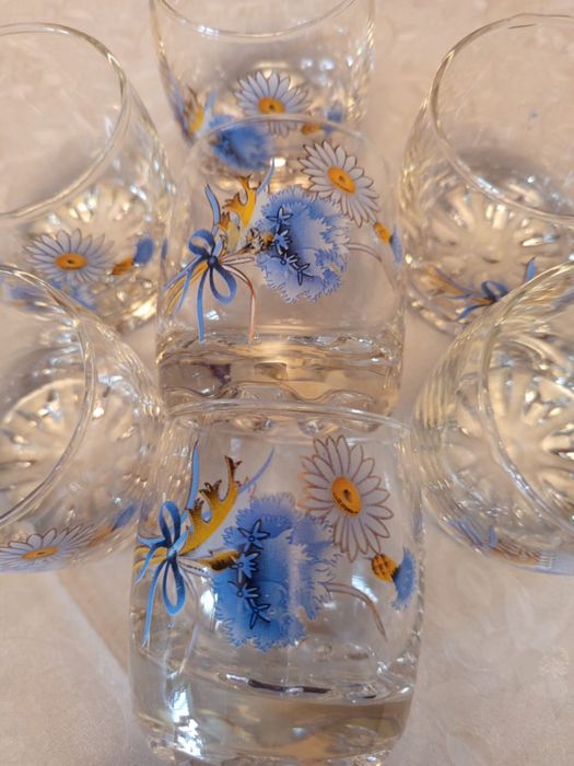 Стаканы в отличном состоянии 7 шт