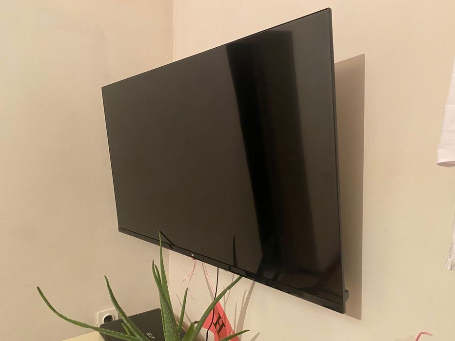 Продам телевизор LG WI FI Smart Tv