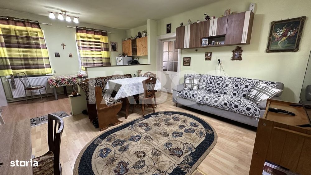 Apartament la casa 76 mpu pivnita si pod etaj 1 zona Terezian Sibiu