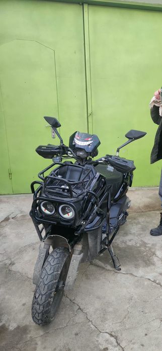 Skuter sotiladi tank