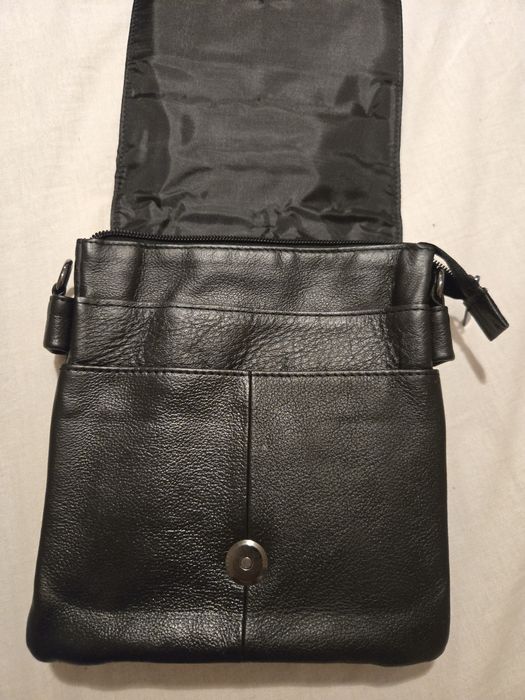 Мъжка кожена чанта