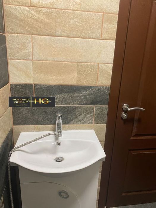 Продава се Тристаен апартамент в Варна, Лятно кино Тракия - 86 кв.м за 1803 €/кв.м - Снимка #9