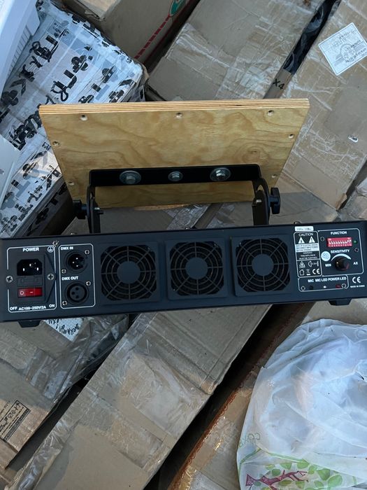 Многолучевой лазер rgbw d900w