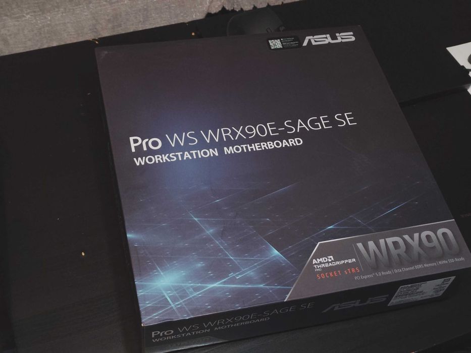 ново дъно Asus Pro WS WRX90E-SAGE SE AMD WRX90 Socket sTR5 EEB