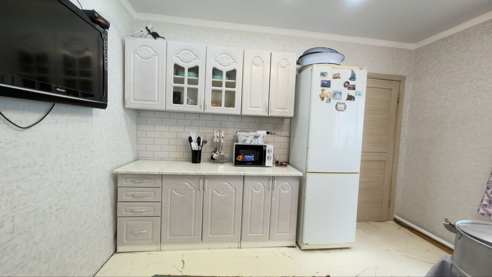 Продам кухонный гарнитур