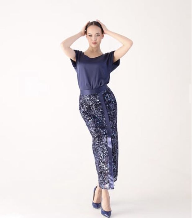 Платье брендовое