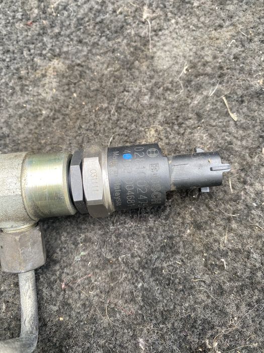 Горивна рейка със сензор Range Rover L322 3.0d M57