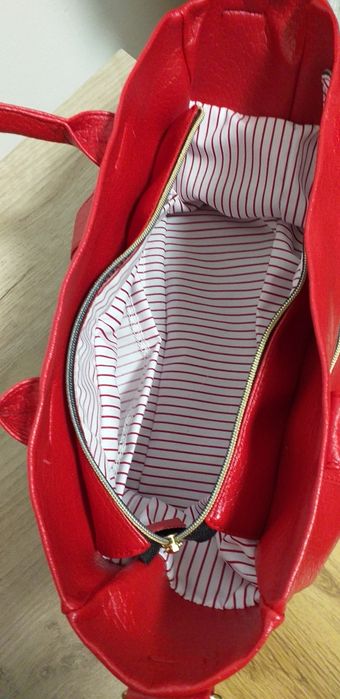 Poseta piele ecologică 35