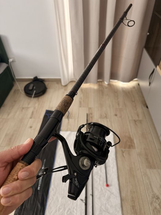 Combo Feeder Pro Fl Strategisti 3.90 /100-300g + Mulineta Fl