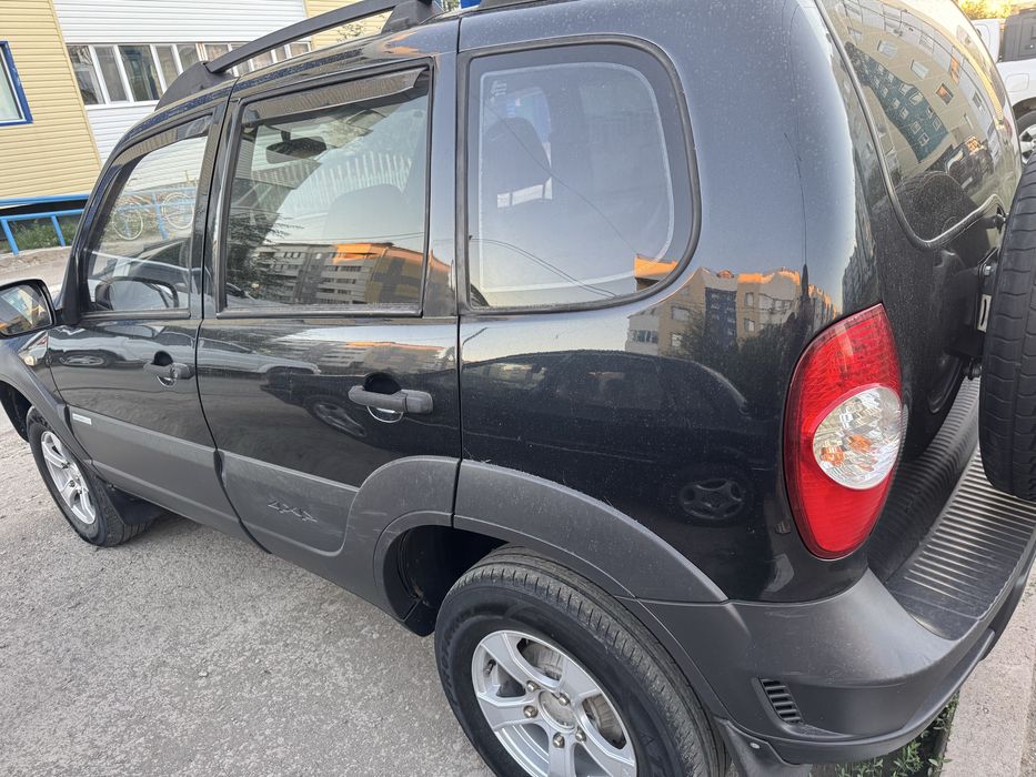 Продам niva chevrolet
