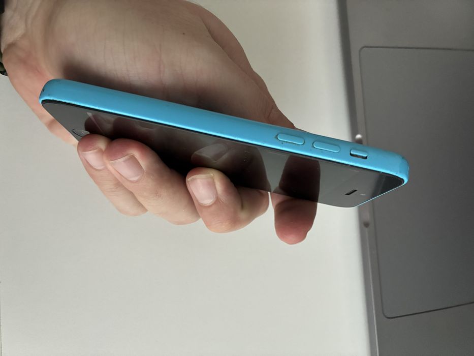 iPhone 5c Blue като нов