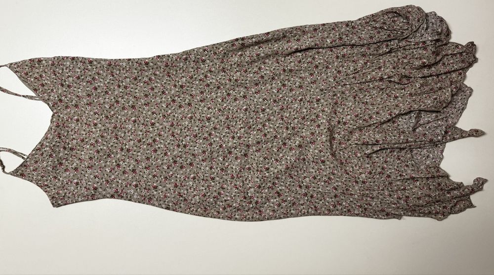 Платье летнее Bershka