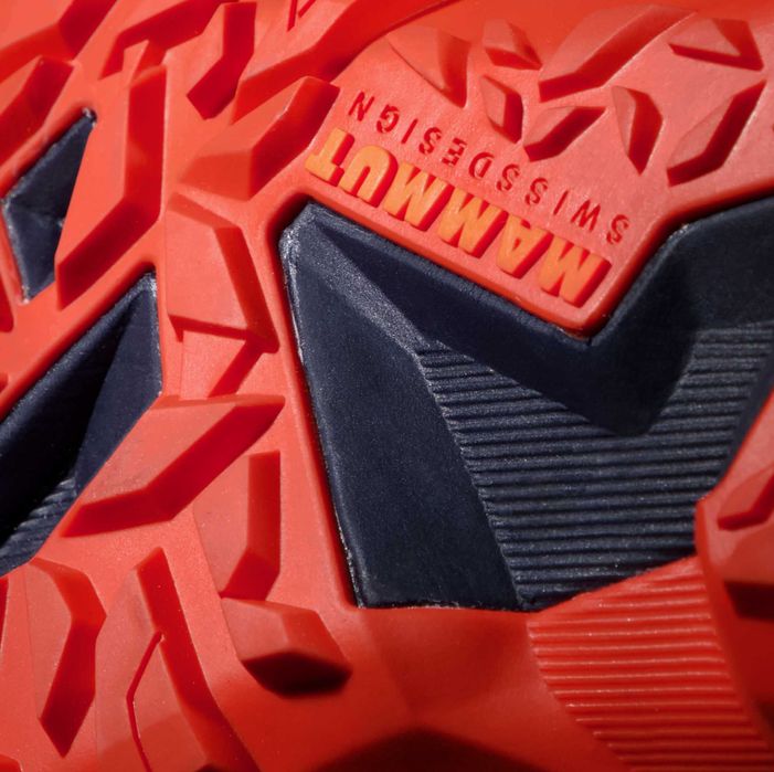 Туристически обувки  Buty Mammut Sertig II Mid GTX Men Hot Red/Marine