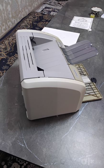 Printer sotiladi hp1020