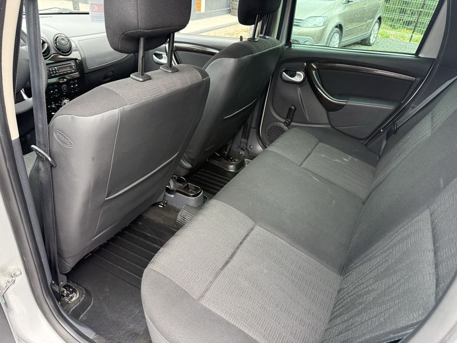 Dacia Duster 4x4 diesel an fab 2011 diesel 1.5