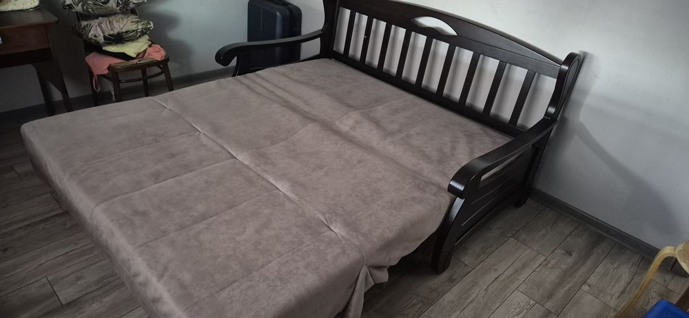 Продам Диван в отличном состоянии