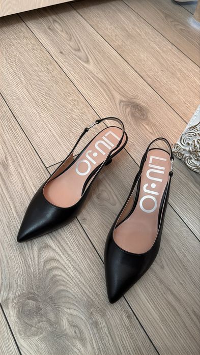 Pantofi decupati Liu Jo