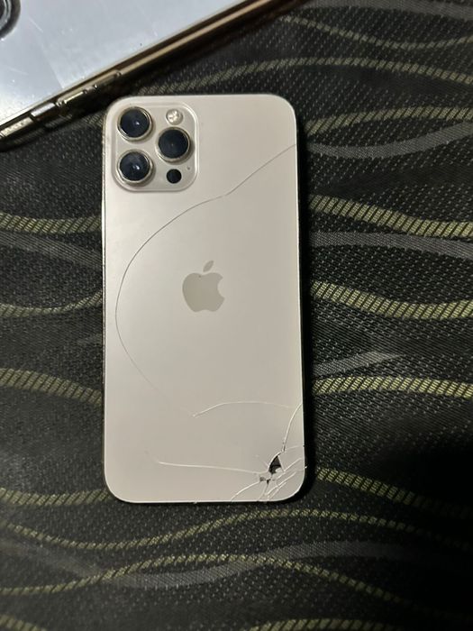 Айфон 12 про макс