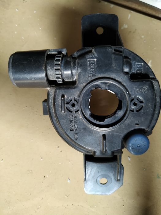 Противотуманная фара левая BMW X5 e70