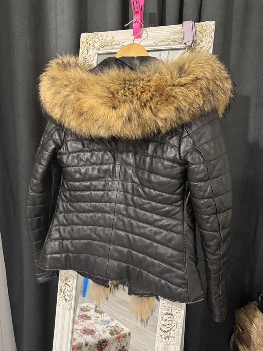 Ест Кожено яке ест косъм хс с