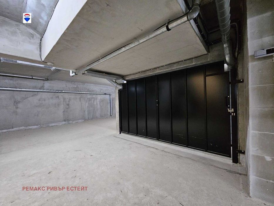 Продава се Двустаен апартамент в Русе, Широк център - 79 кв.м за 1771 €/кв.м - Снимка #12