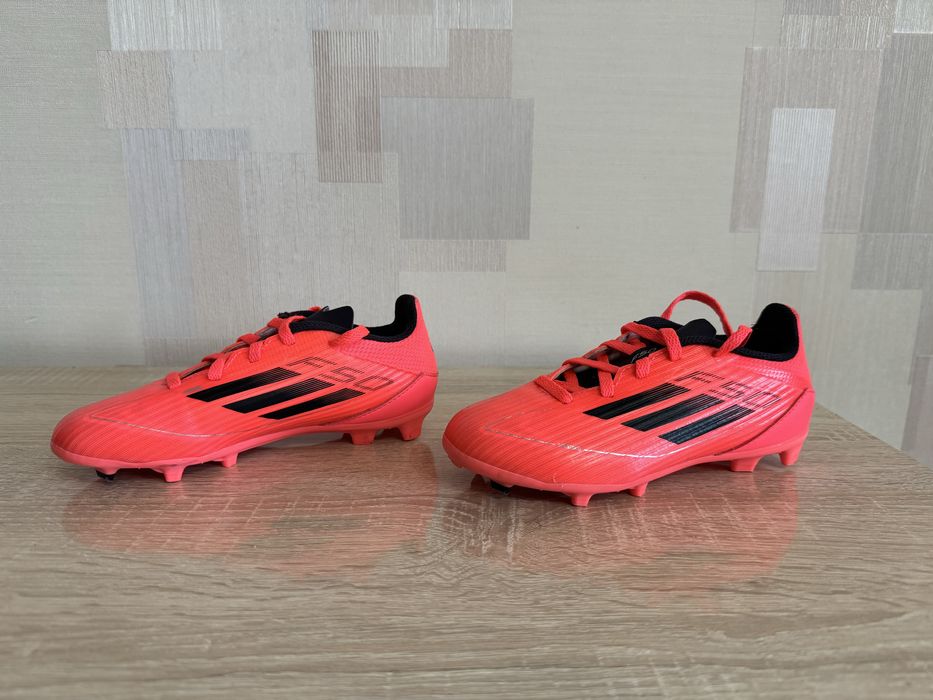 Бутсы adidas 31.5 размер