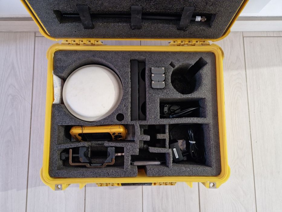 Vand receptor GPS/ GNSS SOUTH S82T