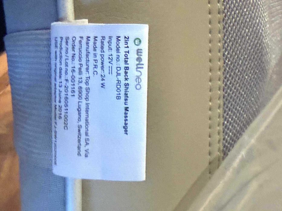 Масажор Wellneo Shiatsu 2в1 - за врат и гръб (нов)